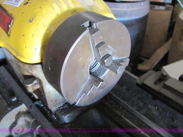 image for item 6197 South bend metal lathe