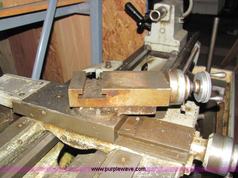 image for item 6198 Clausing metal lathe