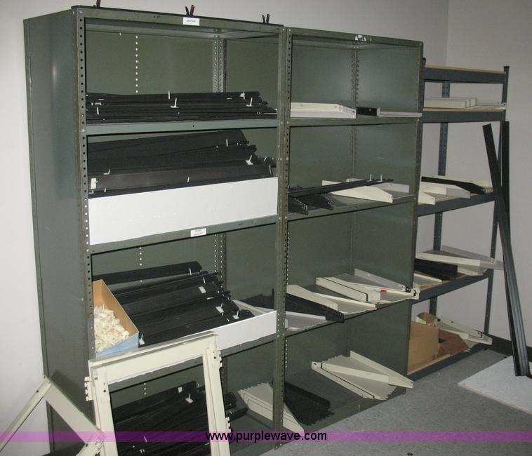 image for item 6438 Cubical office dividers, desks, and filing drawers