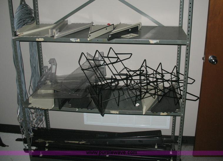 image for item 6438 Cubical office dividers, desks, and filing drawers