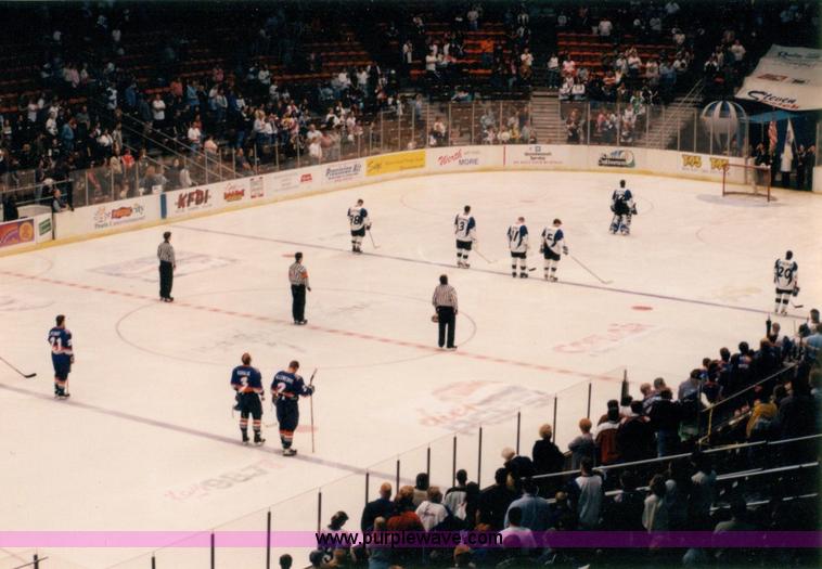 image for item 6441 Regulation ice hockey arena