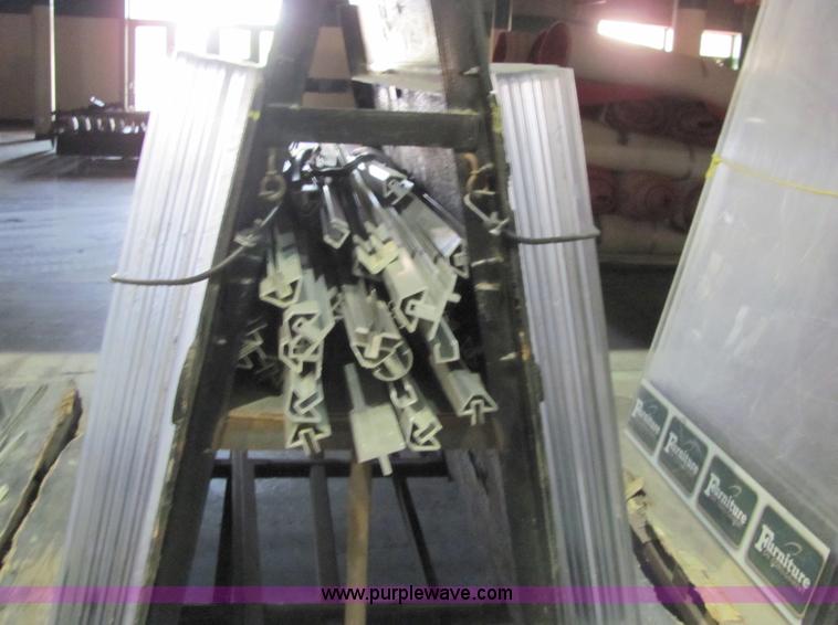 image for item 6441 Regulation ice hockey arena