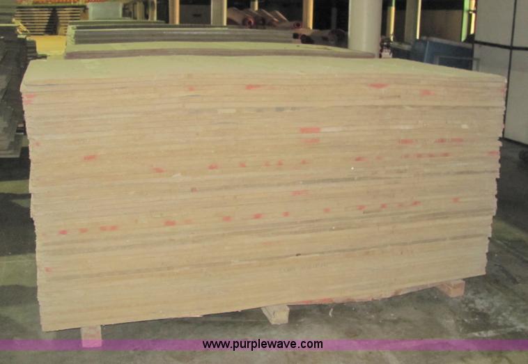 image for item 6443 (9) pallets of foam board insulation