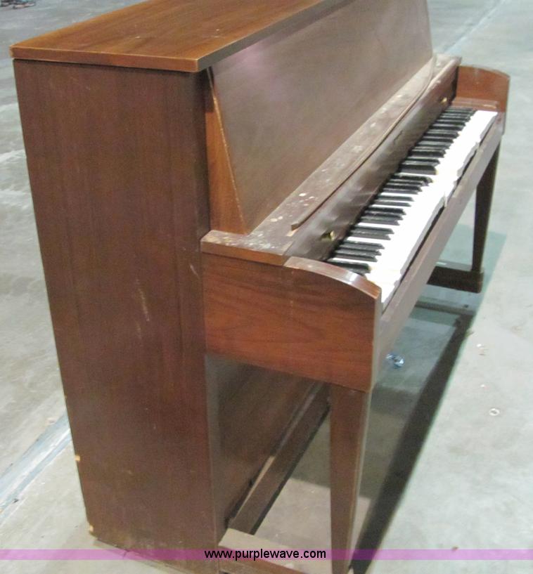 image for item 6444 (2) pianos