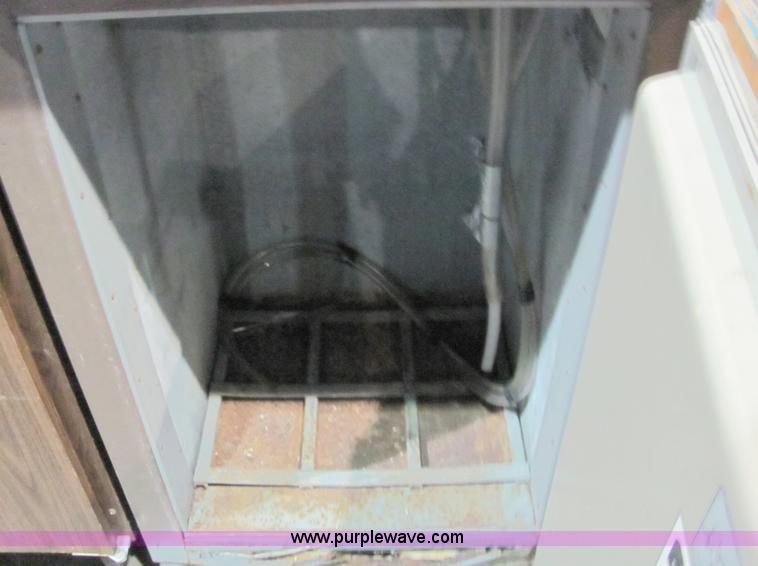 image for item 6467 (2) single tap beer coolers/dispensers