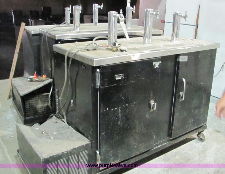 image for item 6468 (3) beer coolers/dispensers
