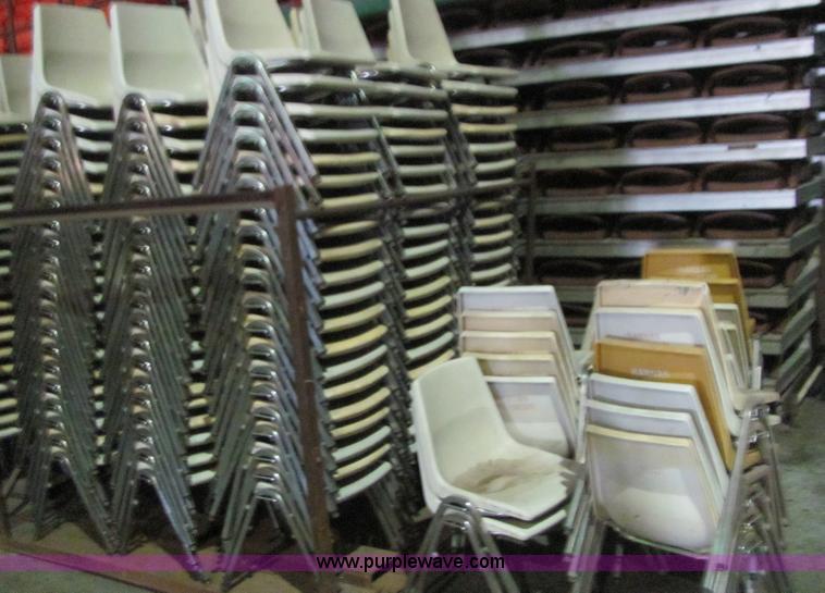 image for item 6479 Approximately 1,060 chairs