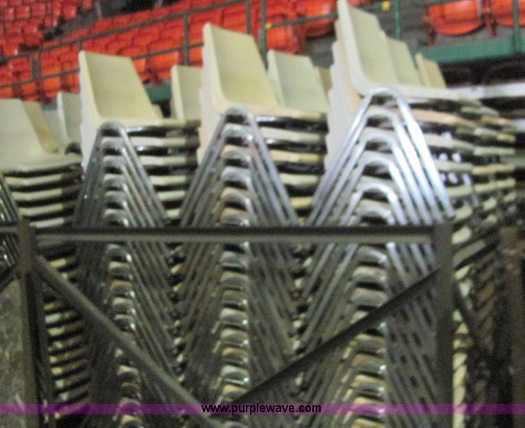 image for item 6479 Approximately 1,060 chairs