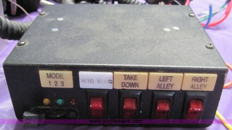 image for item 6492 (7) Federal PA300 electronic siren control