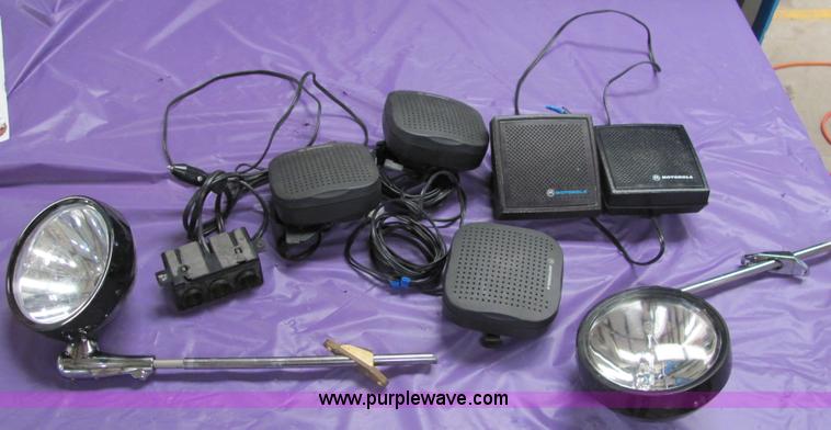 image for item 6493 (5) Motorola speakers