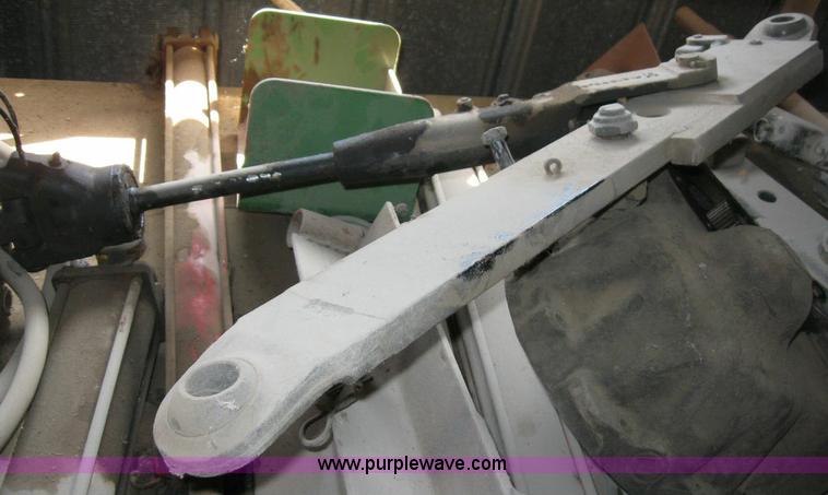 image for item 6796 1985 International 5288 tractor