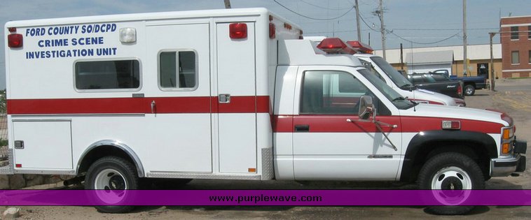image for item 6820 1993 Chevrolet K3500 ambulance