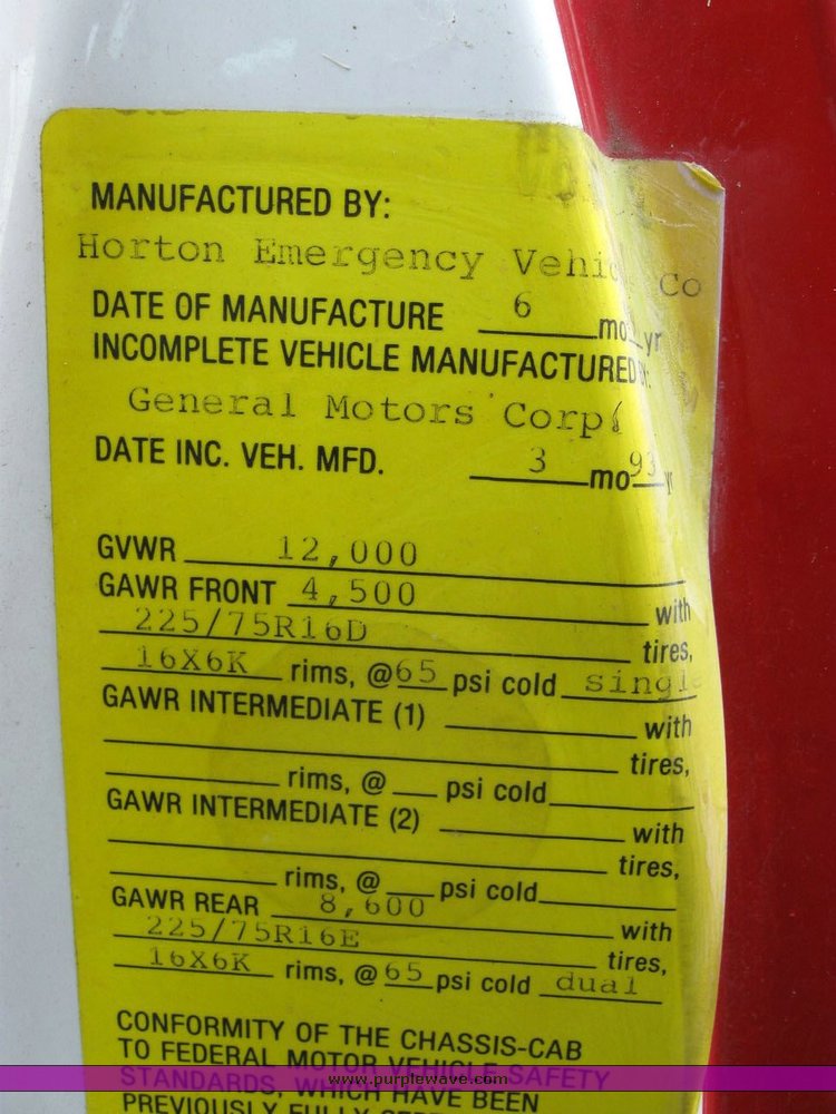 image for item 6820 1993 Chevrolet K3500 ambulance