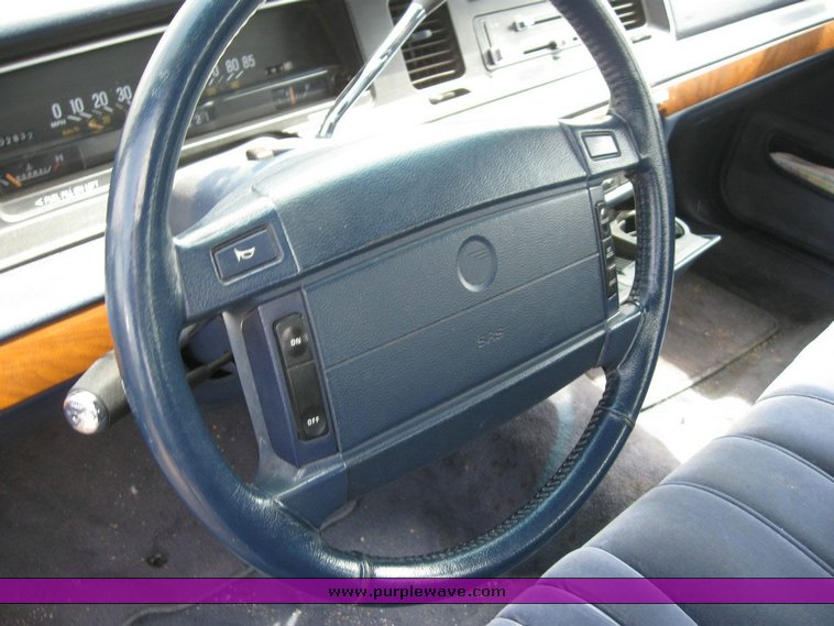 image for item 6822 1994 Mercury Grand Marquis LS