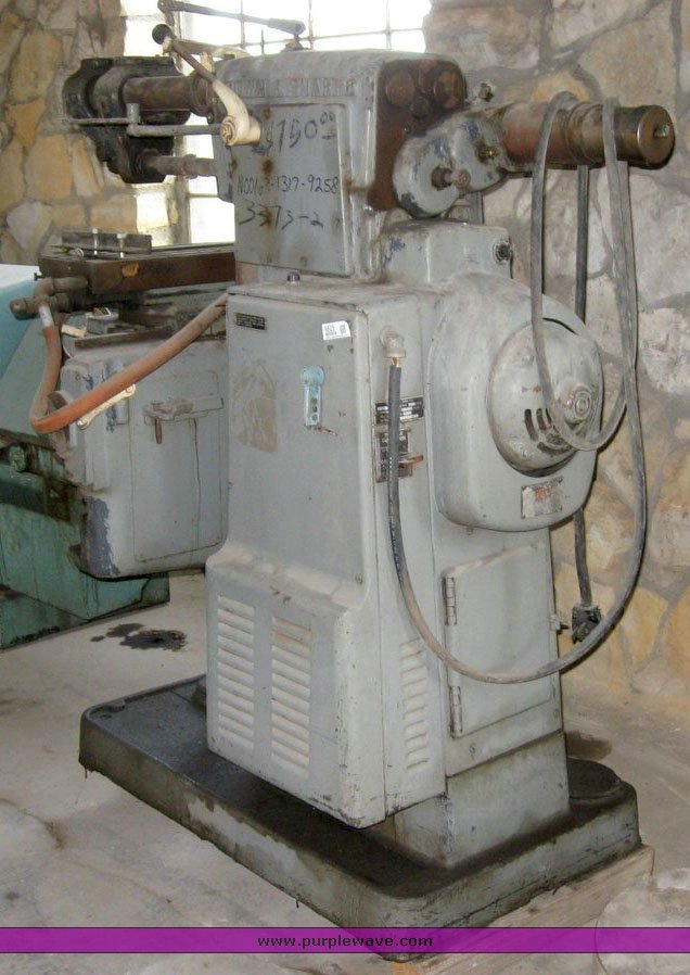 image for item 6825 Brown and Sharpe milling machine