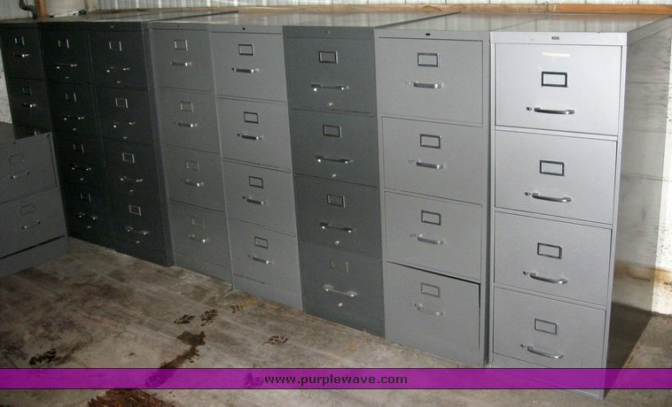 image for item 6833 Assorted file cabinets