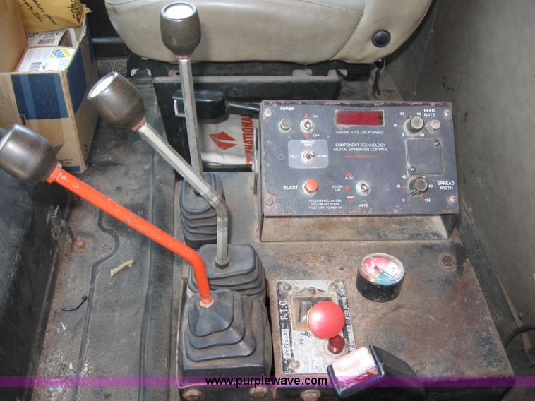 image for item 6852 1993 International Series 4900 dump truck with plow and spreader