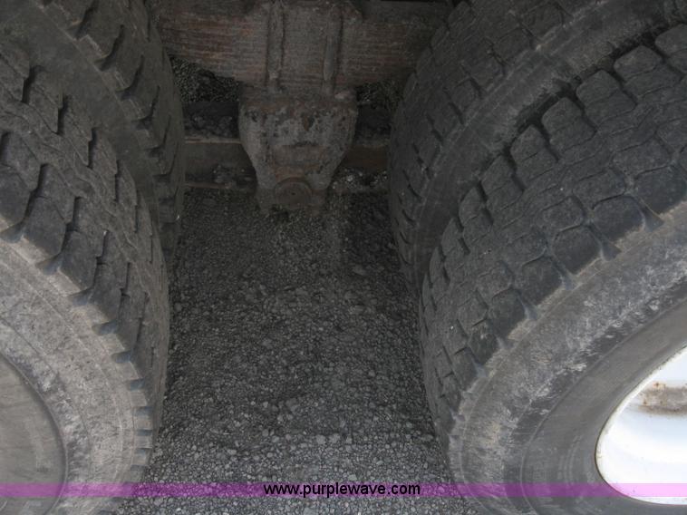 image for item 6852 1993 International Series 4900 dump truck with plow and spreader