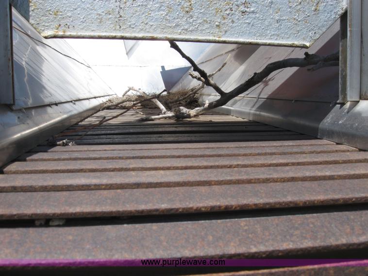 image for item 6852 1993 International Series 4900 dump truck with plow and spreader