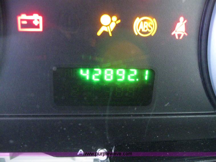 image for item 7251 2008 Ford Fusion S