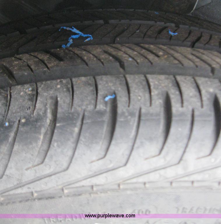 image for item 7251 2008 Ford Fusion S