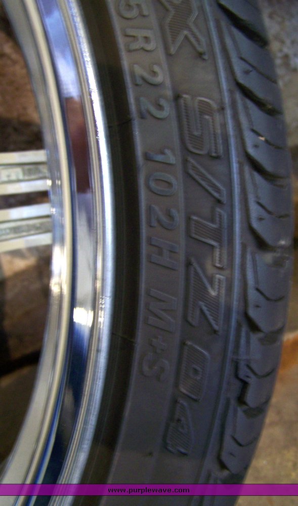 image for item 8204 (4) 265-35R22 102H Falken tires on Incubus rims