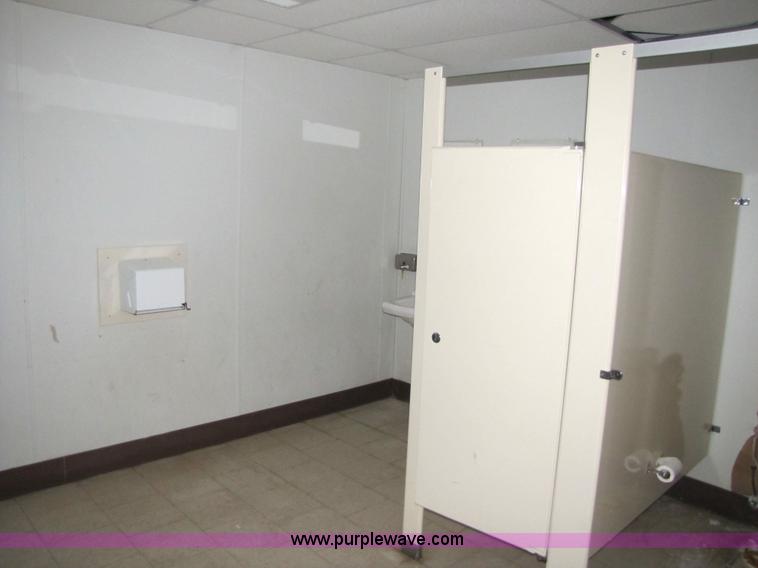 image for item 9000 2000 TSI C/R mobile classroom complex