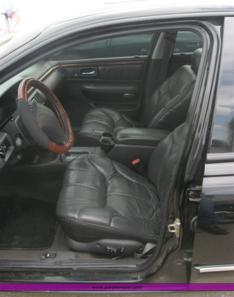 image for item 9212 1997 Chrysler LHS