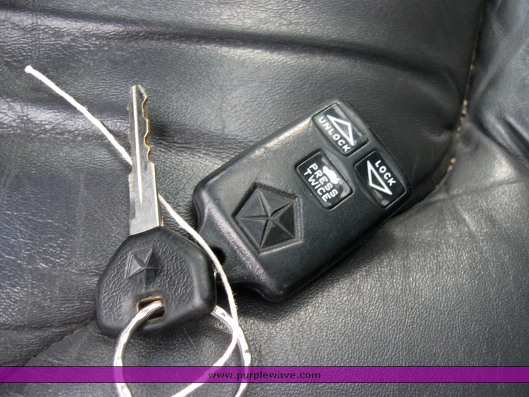 image for item 9212 1997 Chrysler LHS