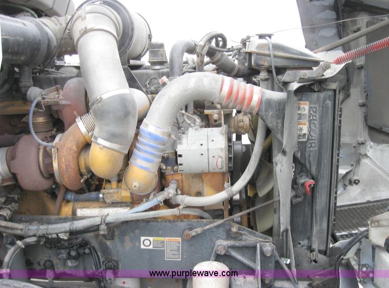 image for item 1503 2005 Kenworth Construct T600 semi truck