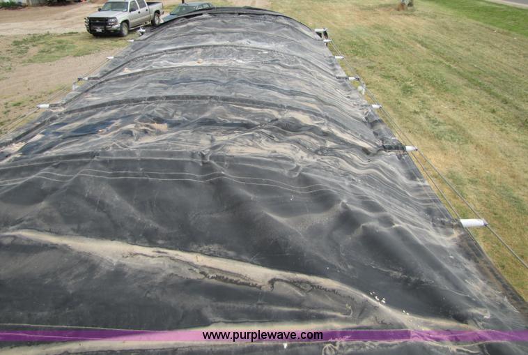 image for item 1902 2006 CTS belly dump trailer