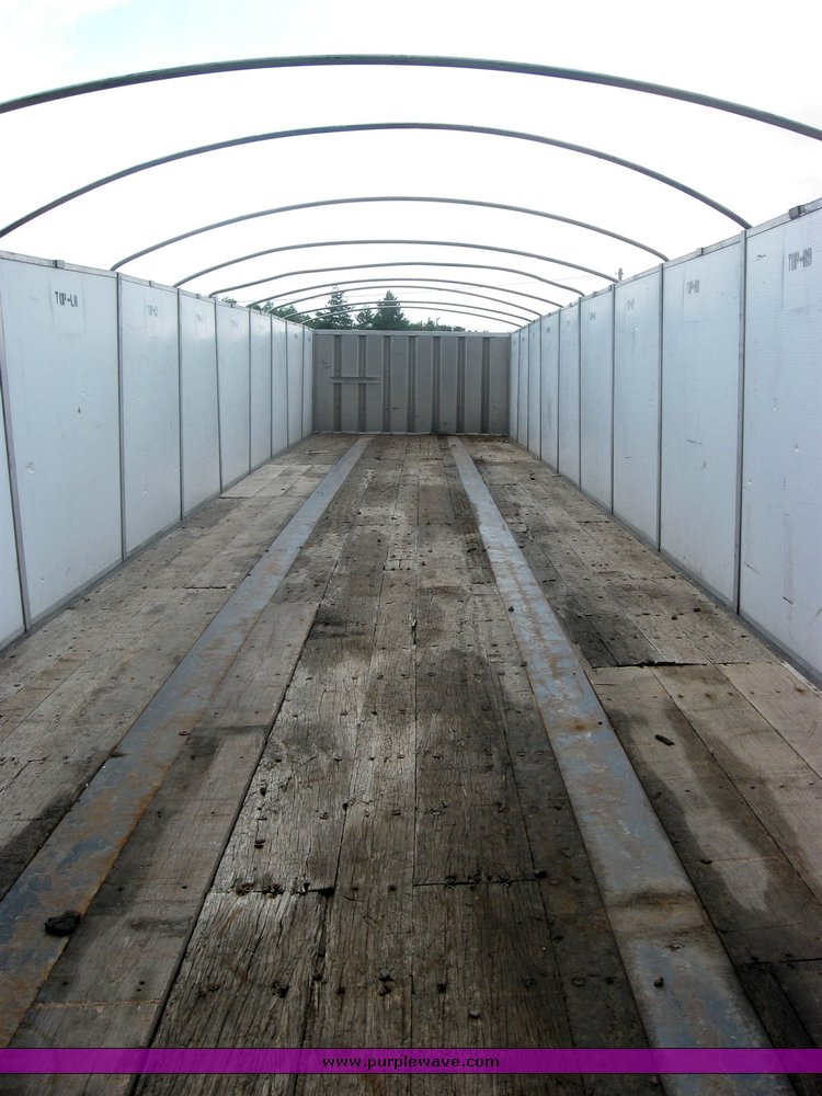 image for item 2293 1993 Fontaine 48' flat bed semi trailer