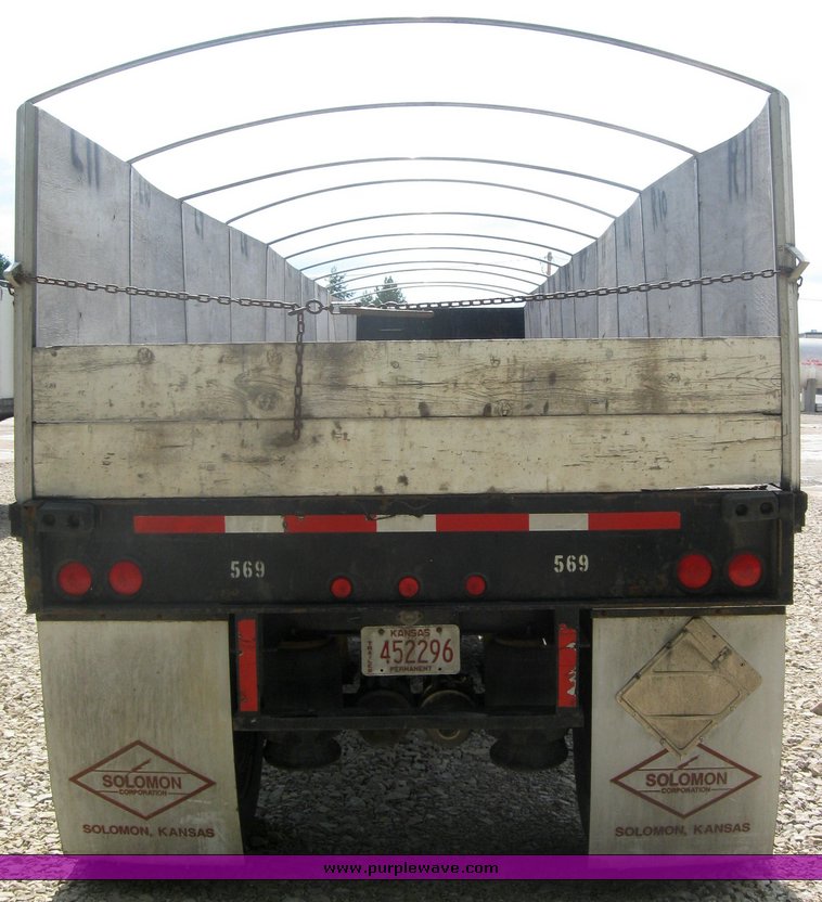 image for item 2294 1988 Lufkin FL-75 48' flat bed semi trailer