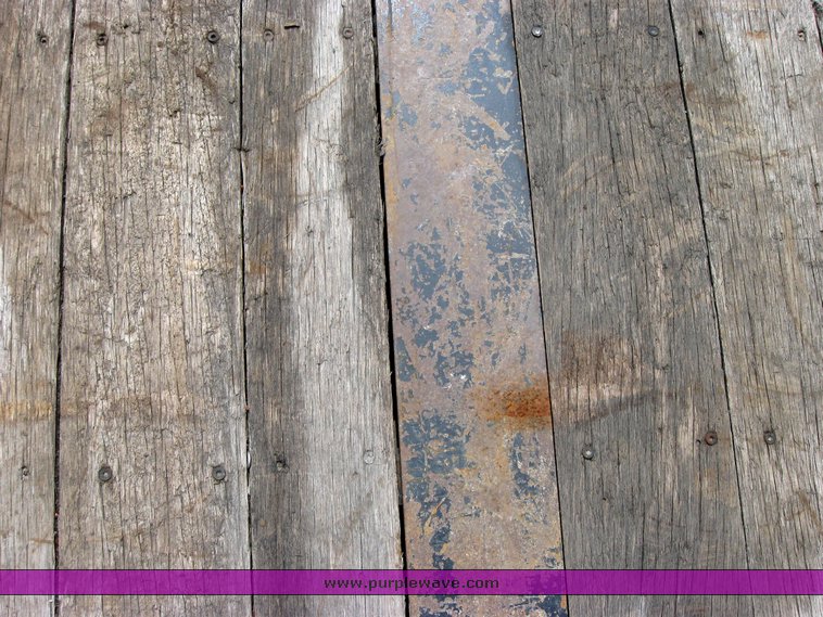 image for item 2294 1988 Lufkin FL-75 48' flat bed semi trailer