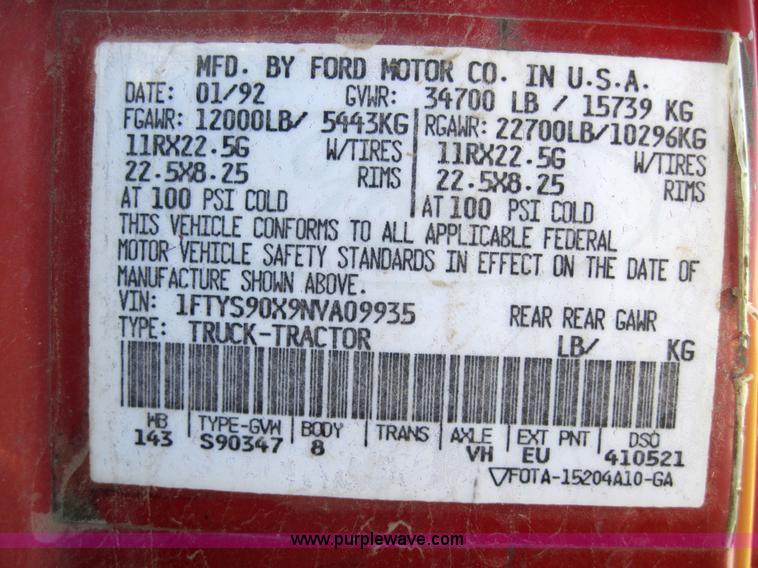 image for item 3012 1992 Ford Conventional LS9000 dump truck