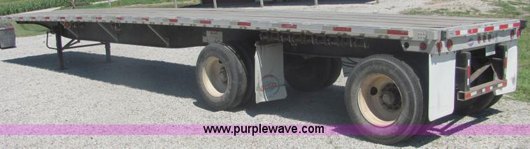image for item 4635 2000 48' aluminum deck over semi trailer