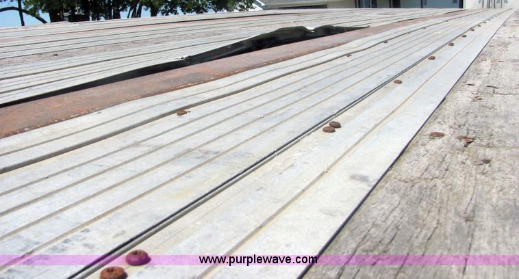 image for item 4635 2000 48' aluminum deck over semi trailer