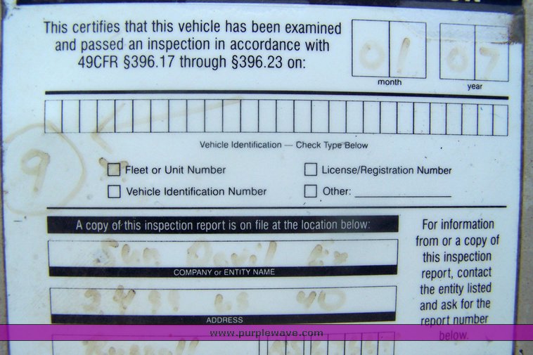 image for item 8506 1990 East 48' aluminum trailer