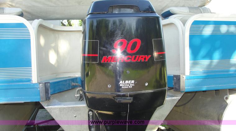 image for item 1710 1996 Crestline 20' pontoon boat