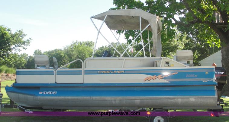 image for item 1710 1996 Crestline 20' pontoon boat