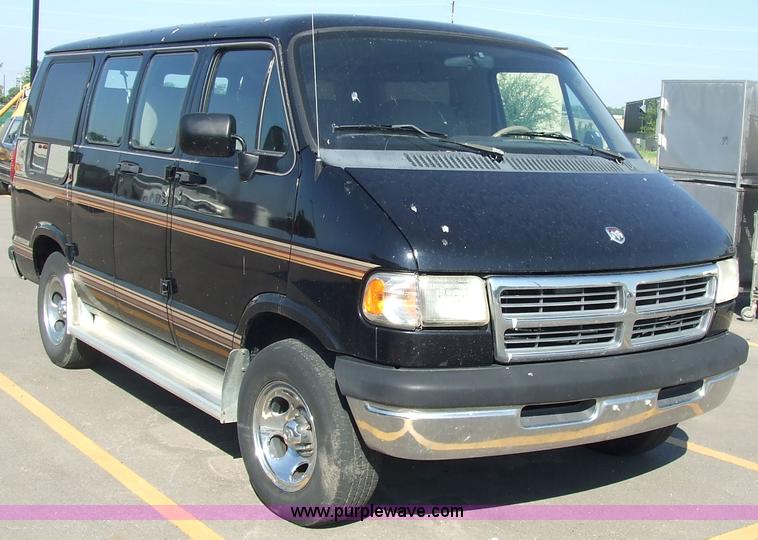 image for item 2099 1997 Dodge Ram Van B2500 SE Mark III econo van