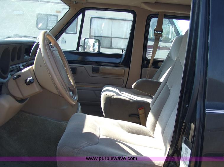image for item 2099 1997 Dodge Ram Van B2500 SE Mark III econo van