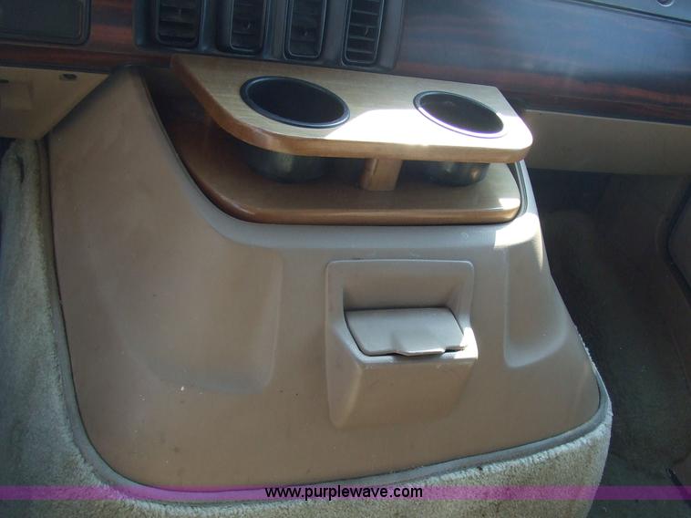 image for item 2099 1997 Dodge Ram Van B2500 SE Mark III econo van