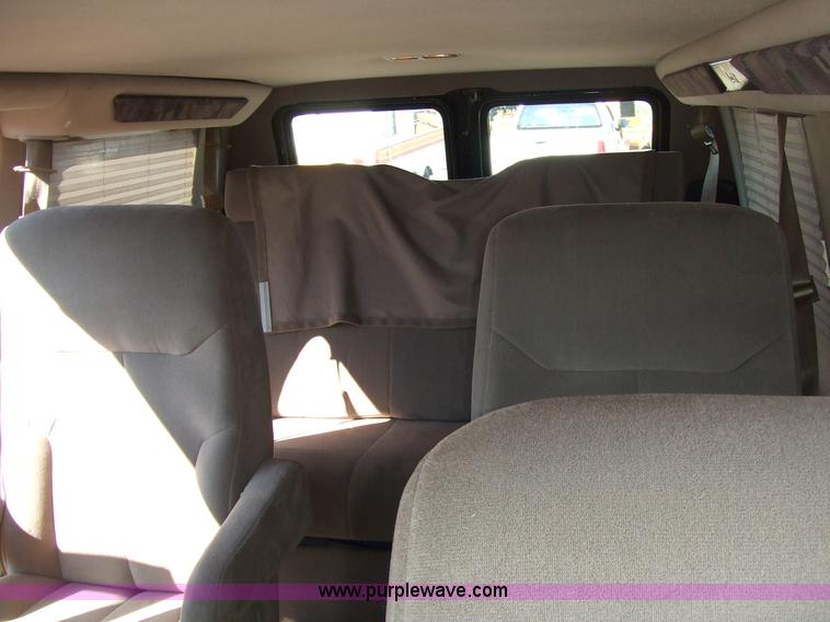 image for item 2099 1997 Dodge Ram Van B2500 SE Mark III econo van