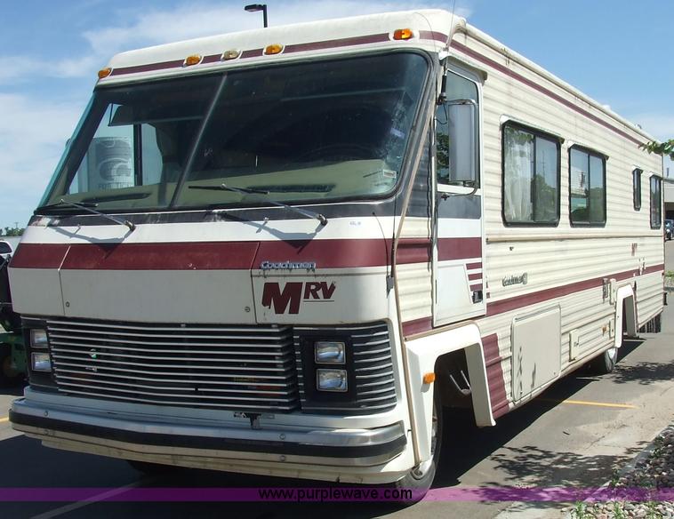 image for item 2101 1985 Chevrolet 34' Coachmen MHRV camper