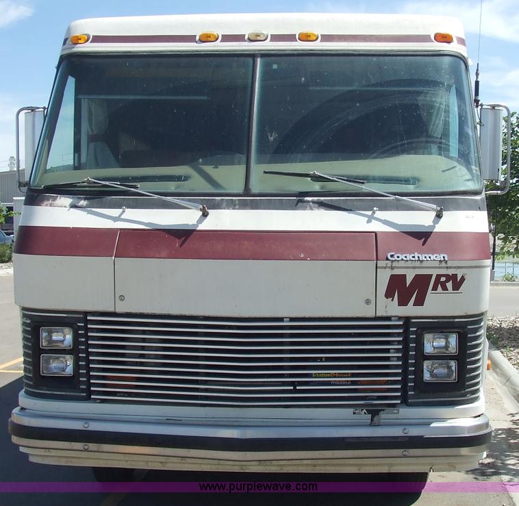 image for item 2101 1985 Chevrolet 34' Coachmen MHRV camper