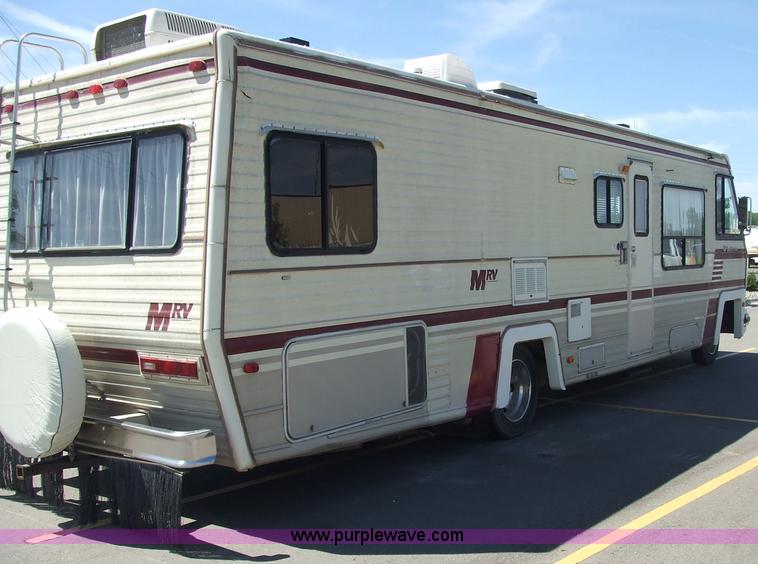image for item 2101 1985 Chevrolet 34' Coachmen MHRV camper