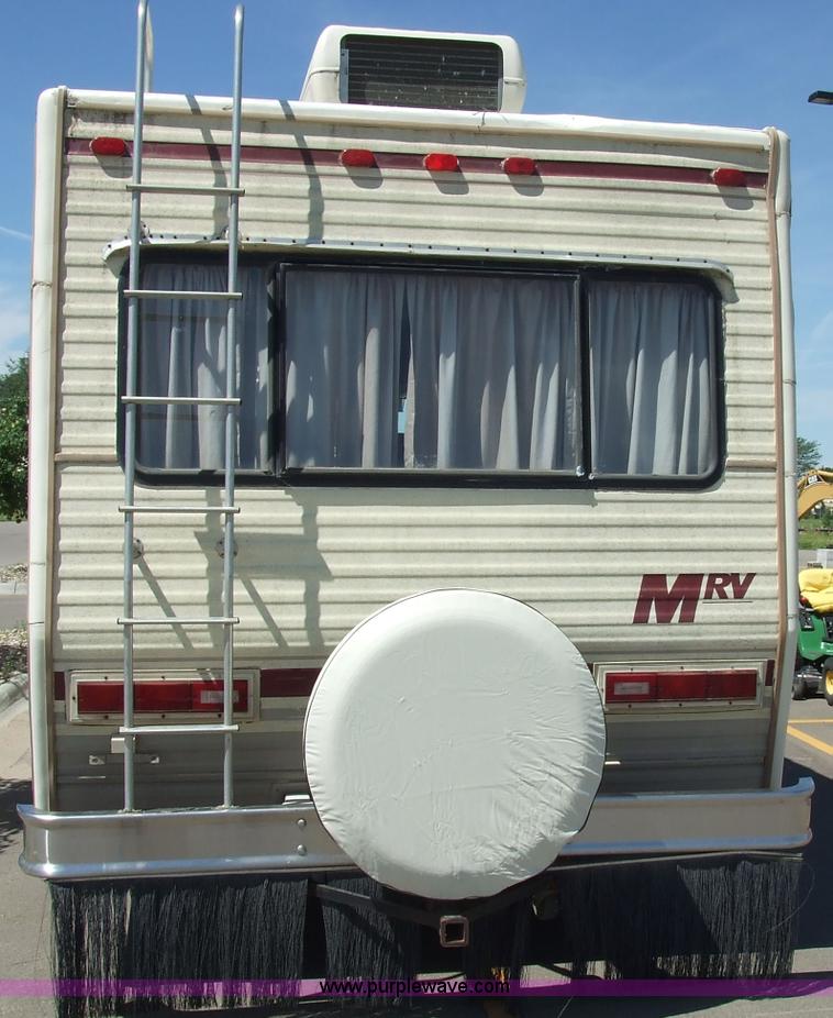 image for item 2101 1985 Chevrolet 34' Coachmen MHRV camper