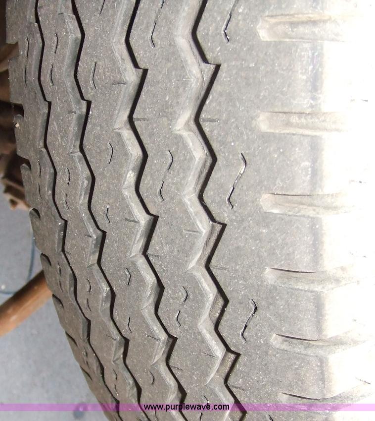 image for item 2101 1985 Chevrolet 34' Coachmen MHRV camper