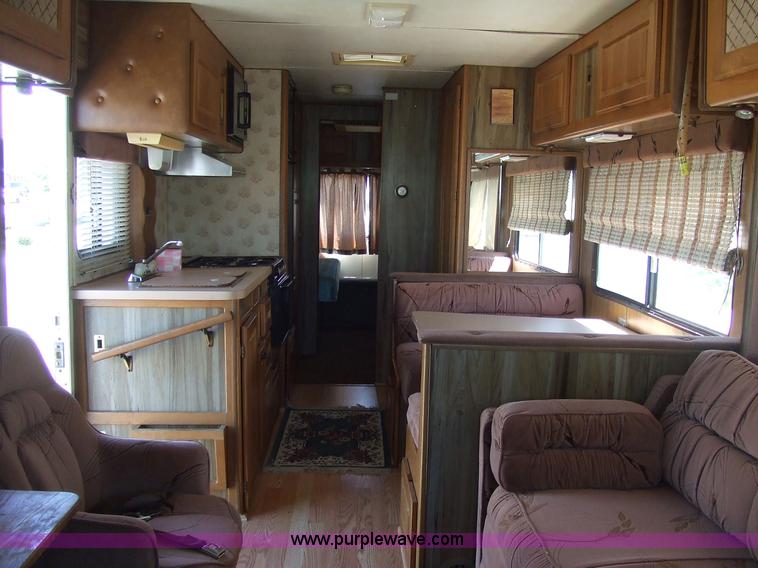 image for item 2101 1985 Chevrolet 34' Coachmen MHRV camper